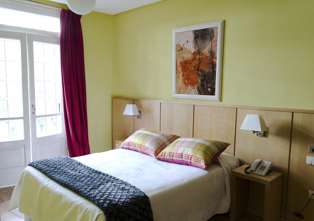 Hotel Del Mar Vigo Exterior photo