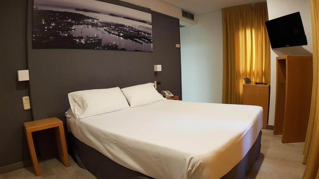 Hotel Del Mar Vigo Exterior photo