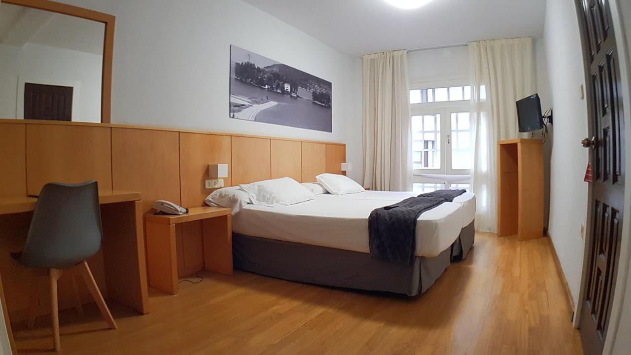 Hotel Del Mar Vigo Exterior photo